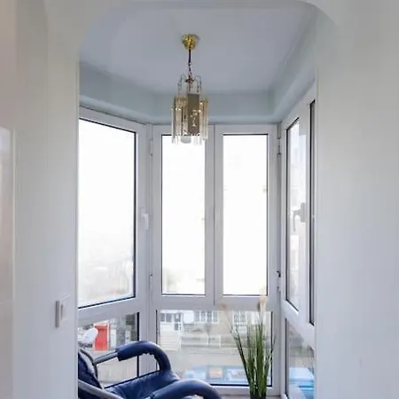 Sunny & Convenient On Dondoukov Blvd, 1 Bdr Zaimov דירה סופיה
